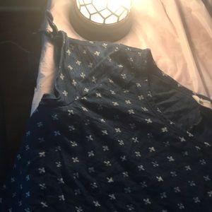 A light tee- perfect for summer! ☀️